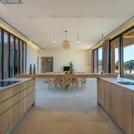 Navarro By Interhome * إنكا
