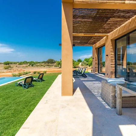 Navarro By Interhome إنكا